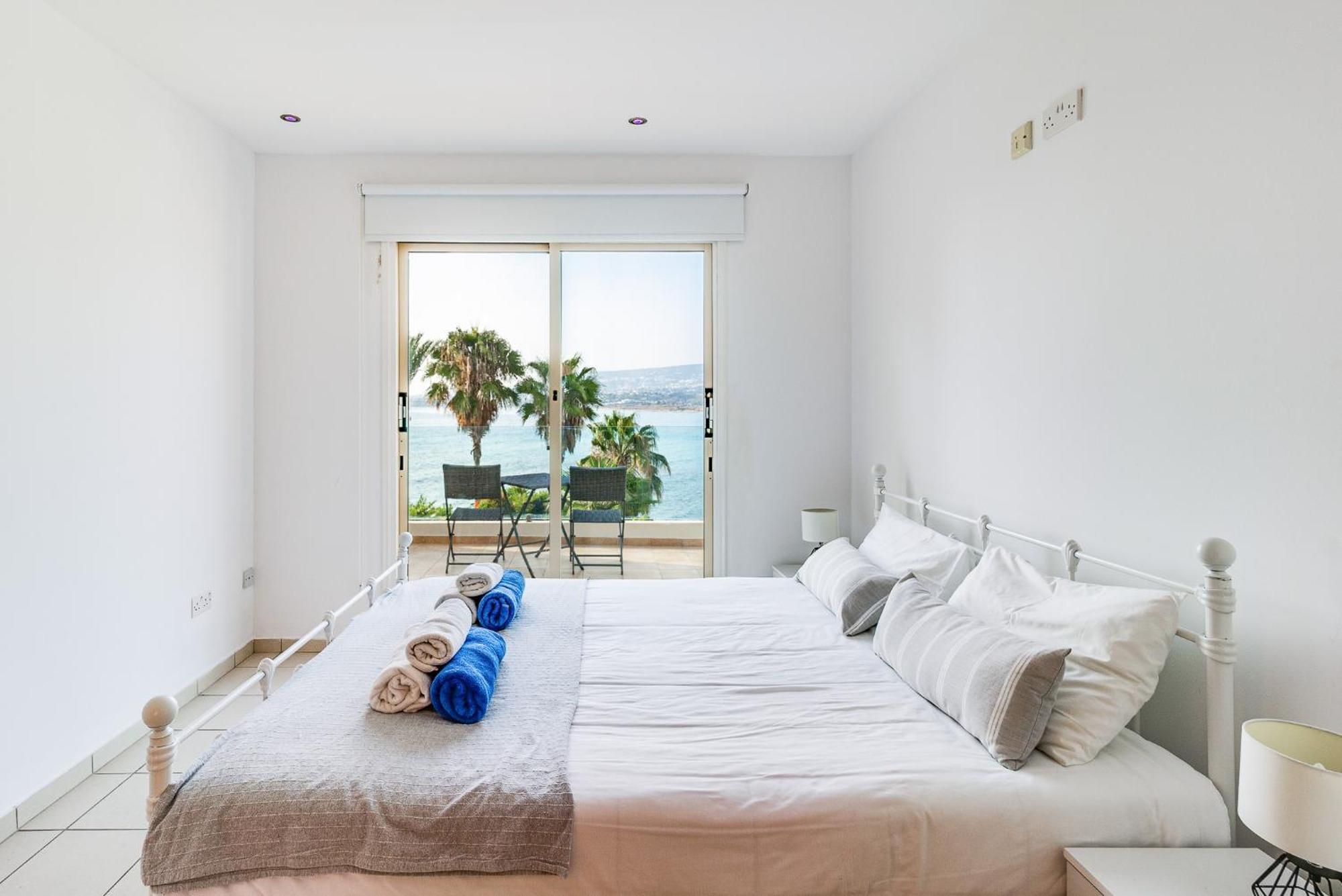 Beach Front Villa Mer Blu By Ezoria Villas Bahía de Coral Exterior foto